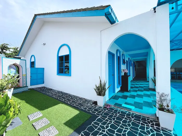 The Santorini , Nurkasih Picture 9