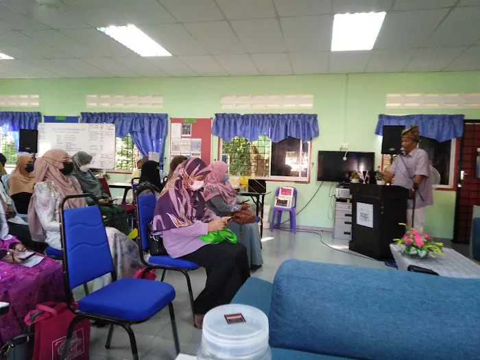 Pusat Aktiviti Warga Emas (PAWE) Kuala Pilah Picture 10