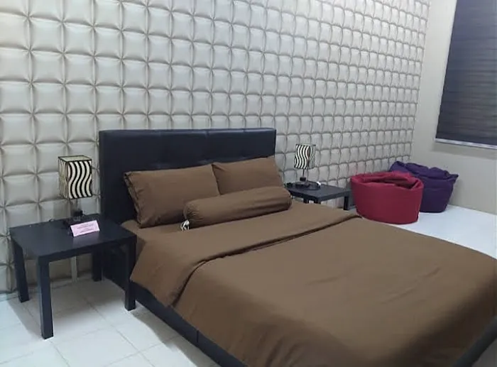 Lyn's Guest Room - Kota Warisan Picture 4