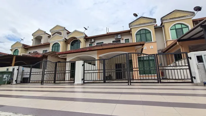 Homestay KLIA | Warisan Indah Homestay Picture 1