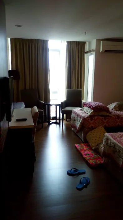 Izzat's Place Picture 1