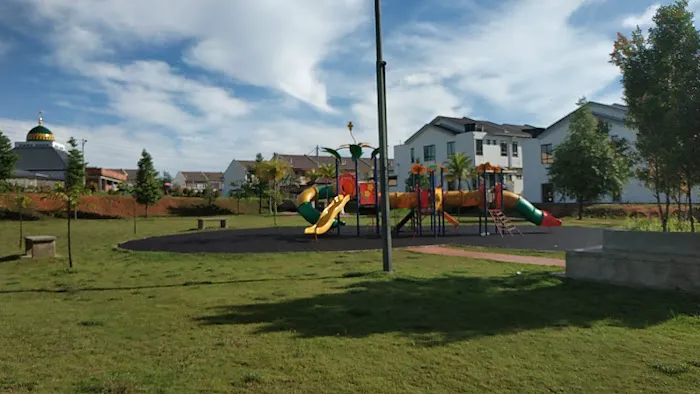 Taman Permainan Semenyih Parklands Picture 3