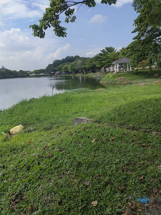 Seri Aman Lakeview Villa Picture 2