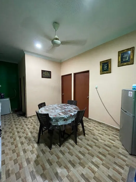 Homestay sri aman puchong Picture 1