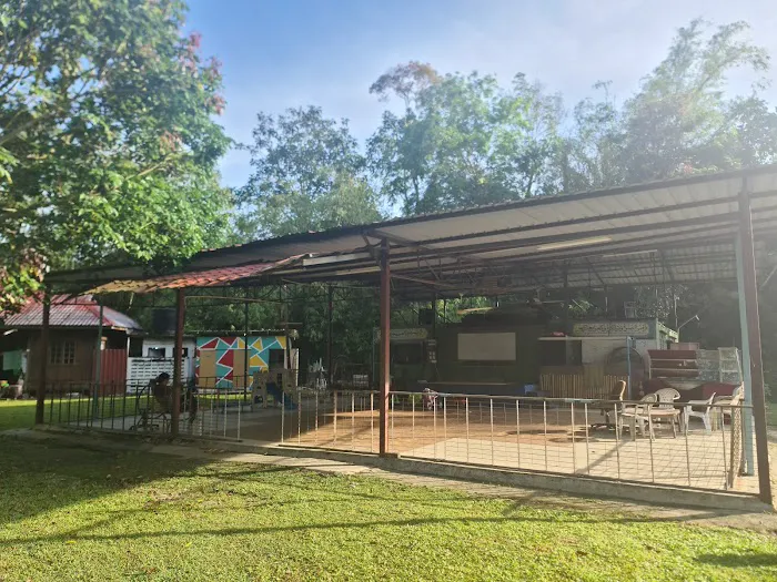 Kamar Aishah Camp Site Picture 4