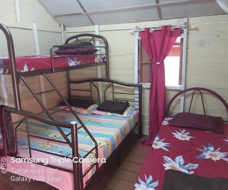 Chalet Aingah Makngah Kuala Sat