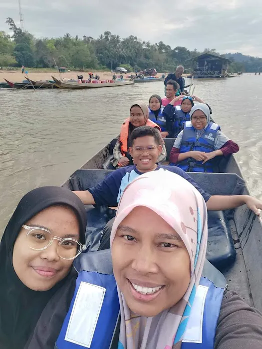 Chalet Aingah Makngah Kuala Sat Picture 4