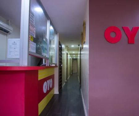 OYO 90281 Hotel Taj (seksyen 13)