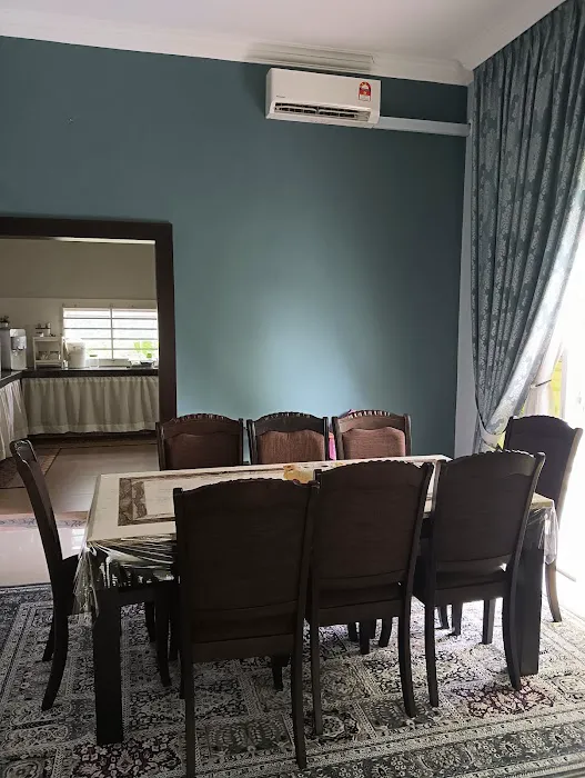 BadrizaHomestay Picture 9