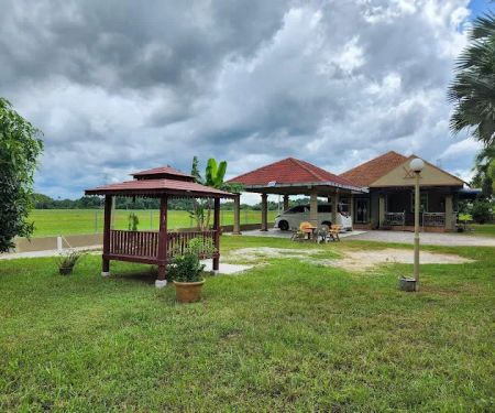 Z & Z Homestay