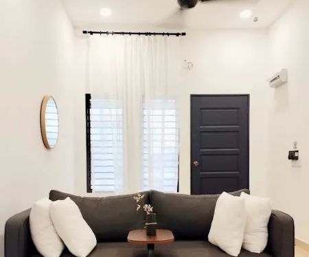 ELMA HOMESTAY
