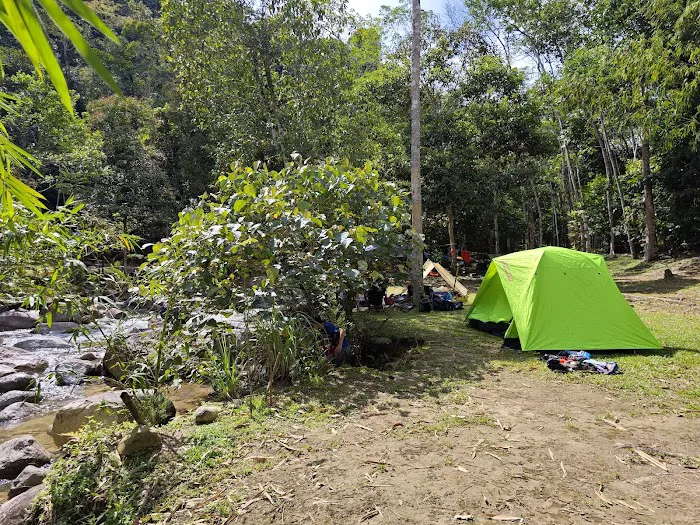 Air Luit Pertak camping site Picture 2