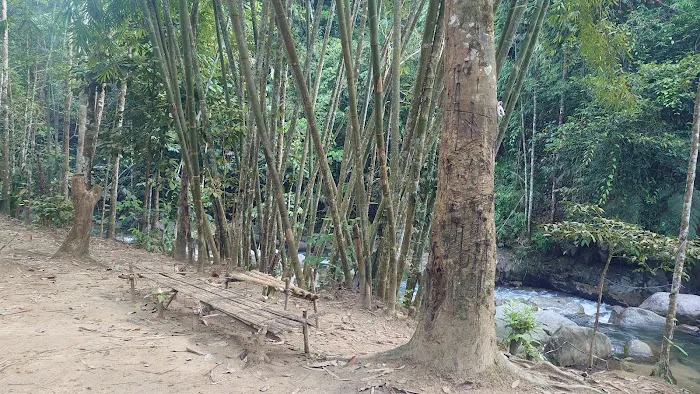 Air Luit Pertak camping site Picture 4