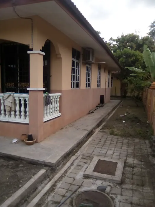 Kampung Padang Nenas Picture 4