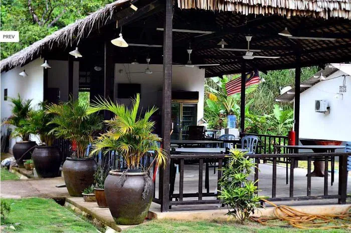 SL Rainbow Rest House Picture 4