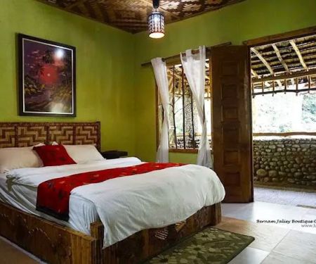 Bernam Jaliey Boutique Chalet