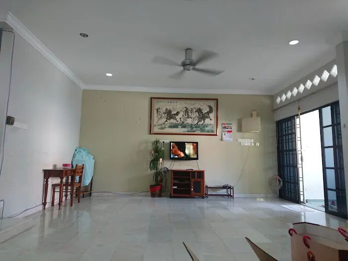 Onederland Homestay Picture 1