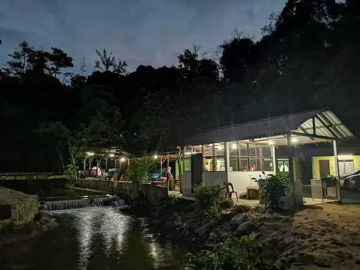 Kuala Tampit Chalet Picture 2
