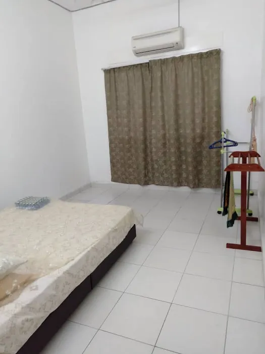 Homestay AMAN Hutan Melintang *Malay Muslim only* Picture 1