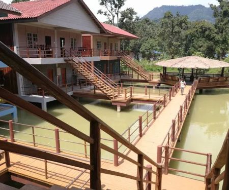 Acacia Water Villa