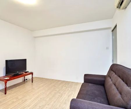 OYO Home 44074 Ultra-fine Studio Empire City Halo Sunday