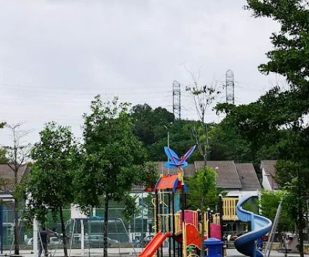 TTDI Alam Impian, Aquina Residency