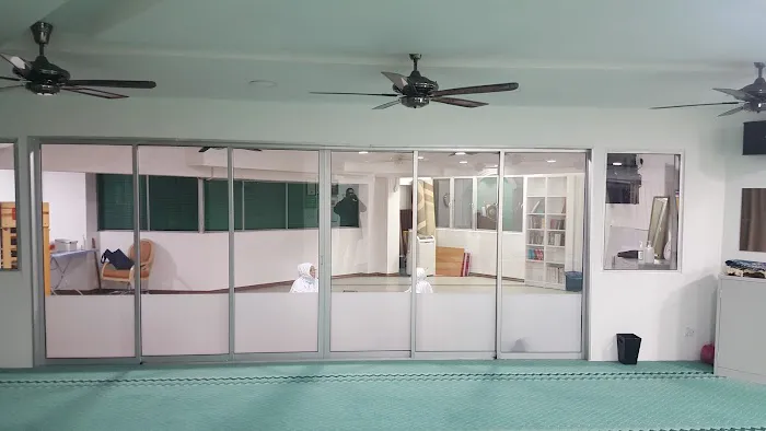 Surau Attanwir Taman Raintree Picture 2