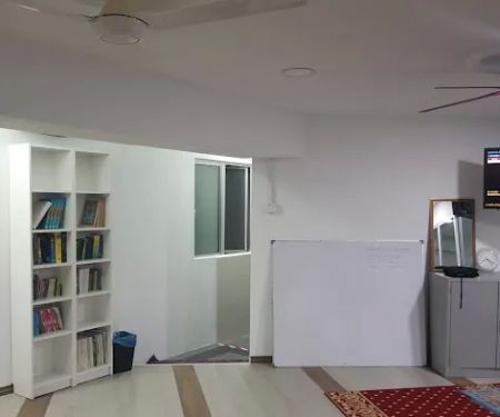 Surau Attanwir Taman Raintree