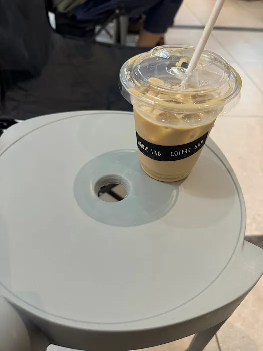 Liquid Lab Coffee Bar Picture 2