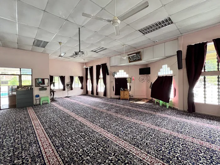 Surau Ar Rahman Kpg Cherenging Picture 4
