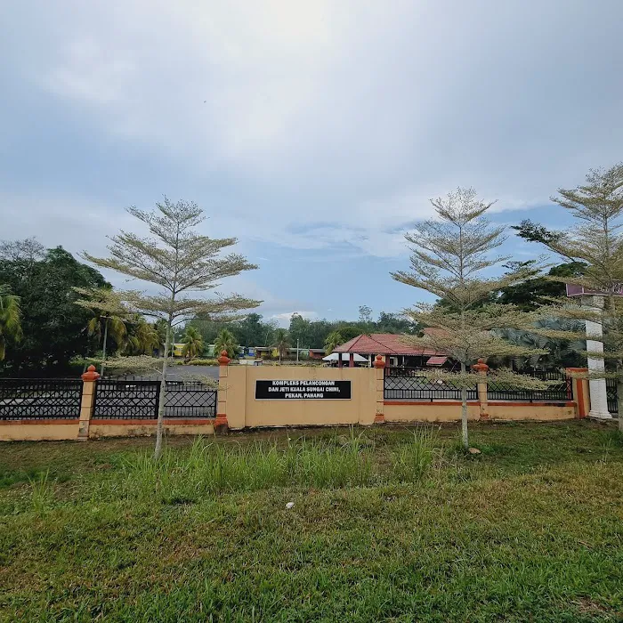 Kompleks Pelancongan Dan Jeti Kuala Sungai Chini, Pekan, Pahang Picture 2