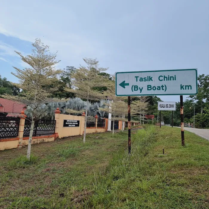 Kompleks Pelancongan Dan Jeti Kuala Sungai Chini, Pekan, Pahang Picture 3