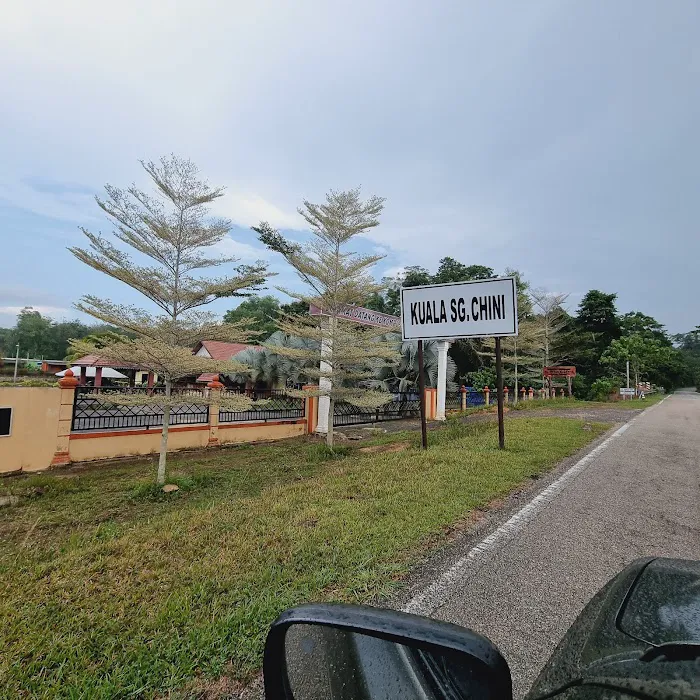 Kompleks Pelancongan Dan Jeti Kuala Sungai Chini, Pekan, Pahang Picture 1
