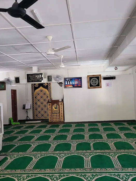 Surau At Taqwa Kampung Chemperoh Picture 4