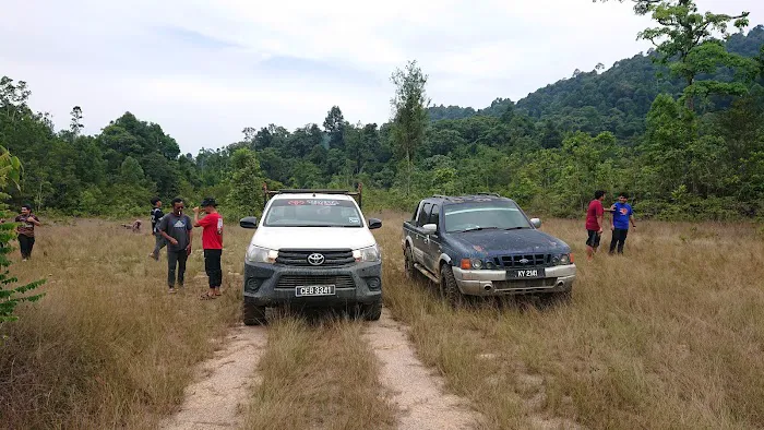 Transport to Jerangkang Waterfall Picture 3