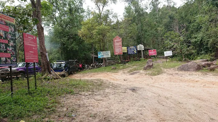 Transport to Jerangkang Waterfall Picture 1