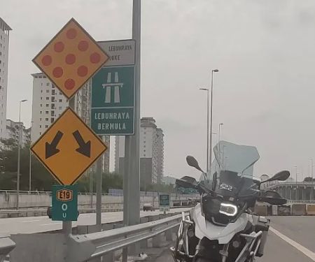 KM 0, Leburaya SUKE