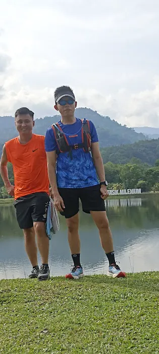 Bukit Batu Pahat Trailhead Picture 3