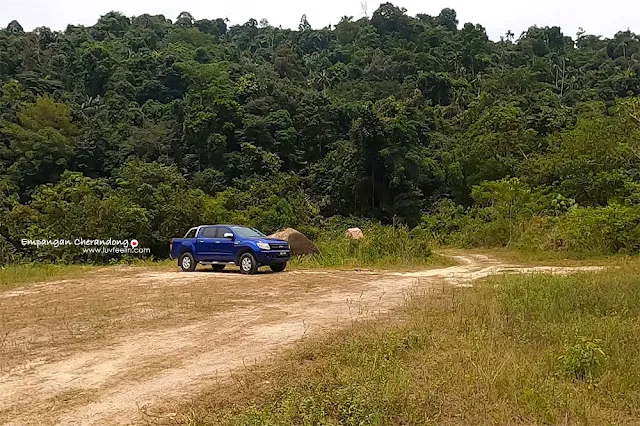 Cherandong Waterfall Trailhead Picture 10