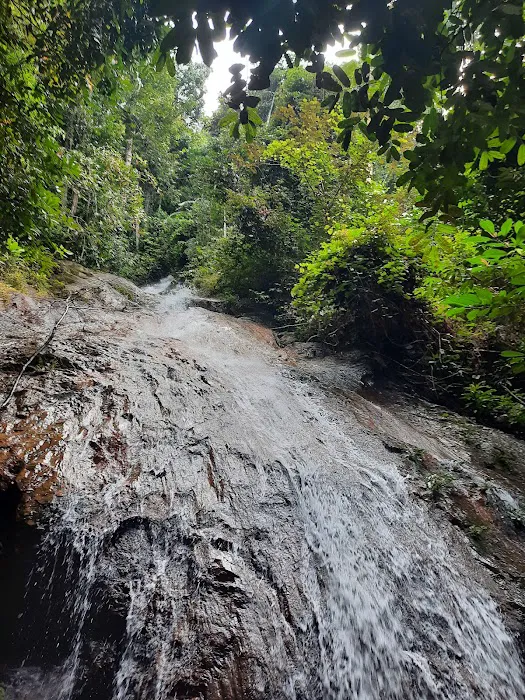 Cherandong Waterfall Trailhead Picture 5