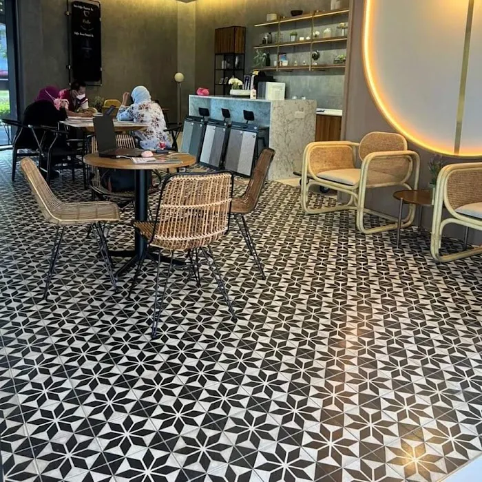 My Mosaic Gallery Tiles SHOWROOM Picture 5