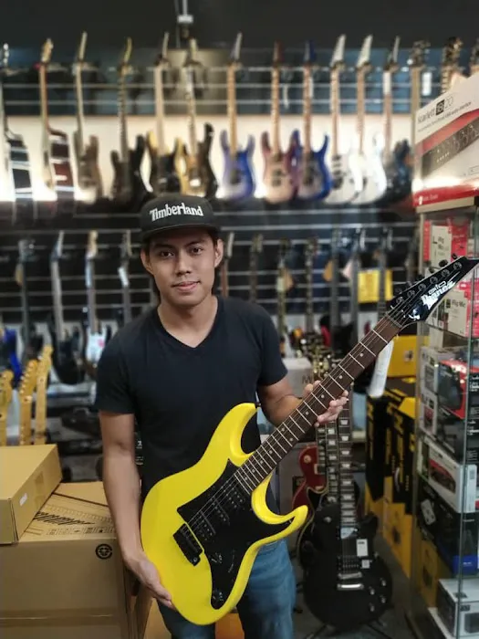 Live Music (M) SDN BHD Picture 7