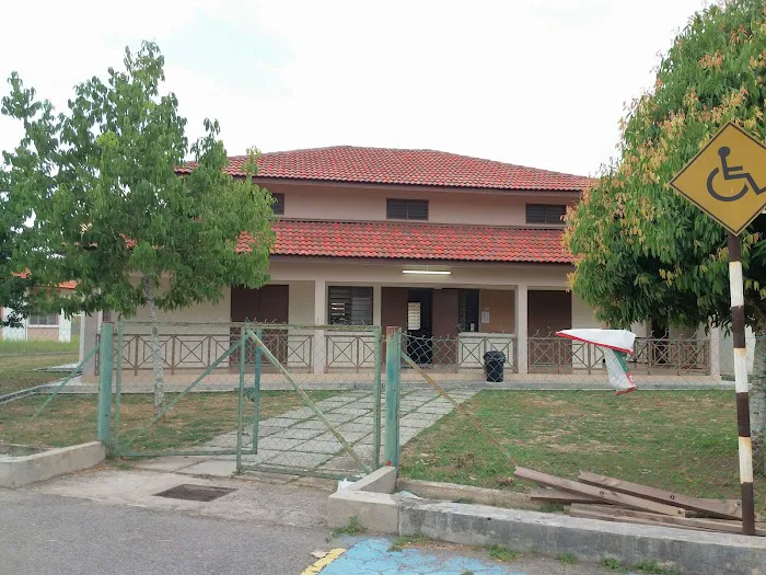 Surau Al-Hidayah Pangsapuri Alam Perdana Picture 1