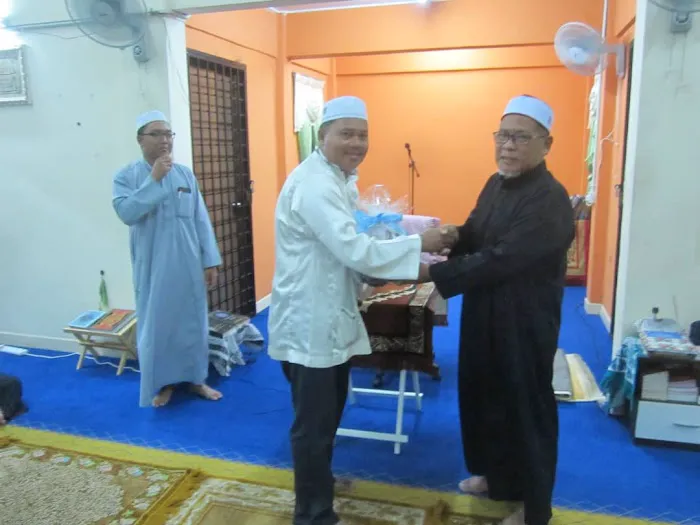 Surau Al-Hidayah Pangsapuri Alam Perdana Picture 6