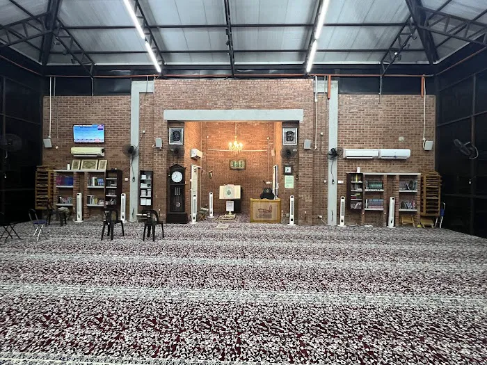 Surau Baitul Majid Alam Perdana Picture 10