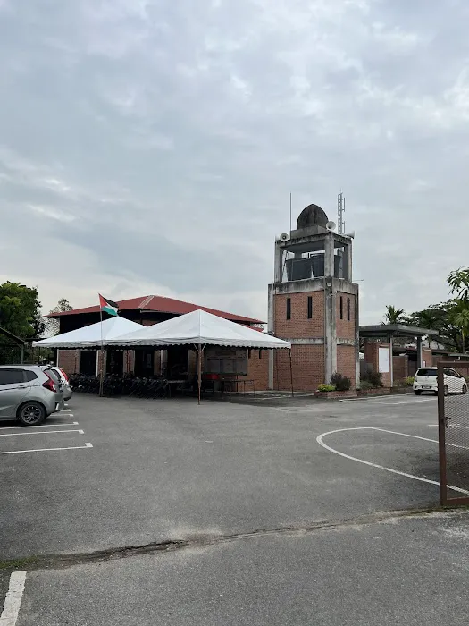 Surau Baitul Majid Alam Perdana Picture 7