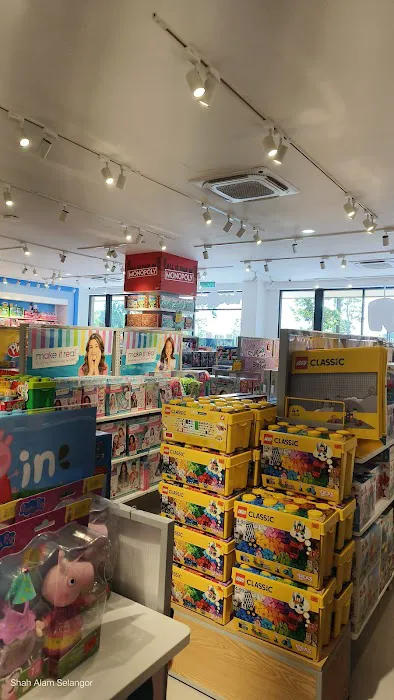 Elmina Lakeside Mall Picture 1