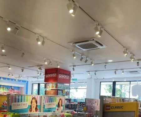 Elmina Lakeside Mall
