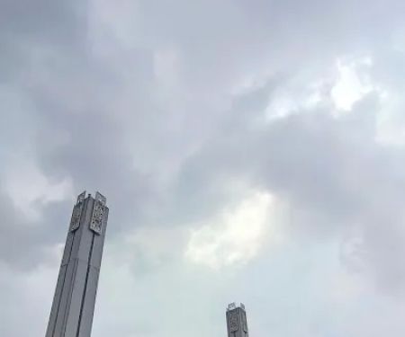 Puncak Alam Mosque