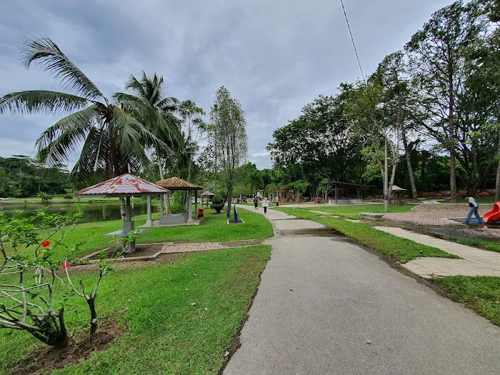 Taman Tasik Gua Musang Picture 10